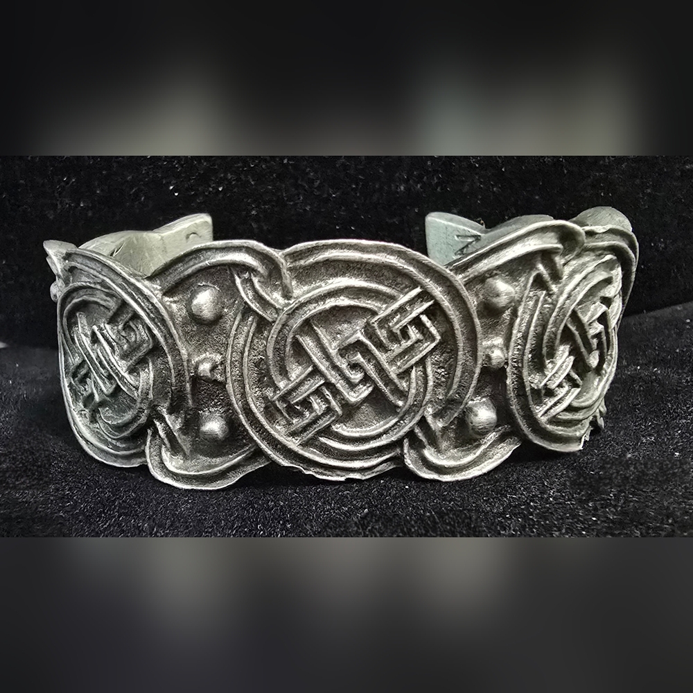 Pewter Celtic Knot Bangle